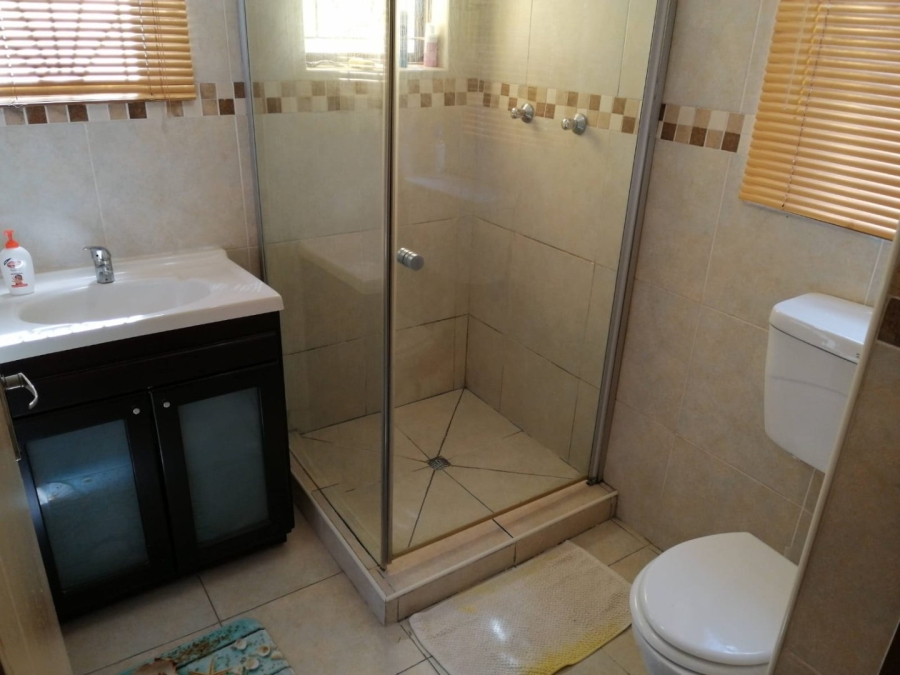 To Let 3 Bedroom Property for Rent in Bonteheuwel Western Cape